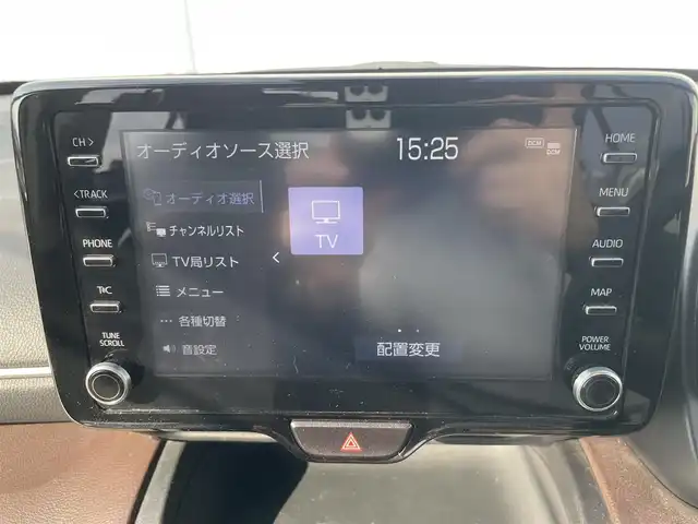 トヨタ ヤリスクロス ハイブリッド Z 熊本県 2021(令3)年 5.4万km ブラックマイカ 純正ディスプレイオーディオ/・ナビキット/・AM/FM/BT/Miracast/・フルセグTV/・テレビキャンセラー/トヨタセーフティセンス/・プリクラッシュセーフティ/・レーントレーシングアシスト/・ブラインドスポットモニター/・リアクロストラフィックアラート/・ロードサインアシスト/・パーキングサポートブレーキ/・オートマチックハイビーム/ハーフレザーシート/D席パワーシート/前席シートヒーター/ETC/電動パーキングブレーキ/革巻きステアリング/ステアリングスイッチ/純正フロアマット/LEDヘッドライト/電動格納ミラー/ウインカーミラー/ドアバイザー/プッシュスタート