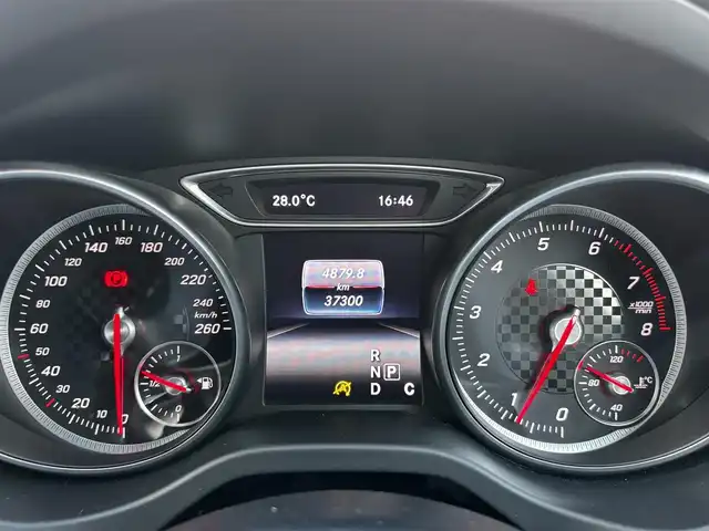 メルセデス・ベンツ Ａ１８０ スポーツ 熊本県 2016(平28)年 3.8万km 赤Ⅱ 純正メーカーナビ/【フルセグTV/Bluetooth/CD/DVD】/バックカメラ/クルーズコントロール/衝突防止アシストプラス/アテンションアシスト/ブラインドスポットアシスト/レーンキープアシスト/コーナーセンサー/パドルシフト/ハーフレザーシート/D席パワーシート/オートLEDライト/全席シートヒーター/革巻きステアリング/ステアリングスイッチ/純正18インチAW/ドライブレコーダー/ETC/純正フロアマット/横滑り防止装置/アイドリングストップ/ABS