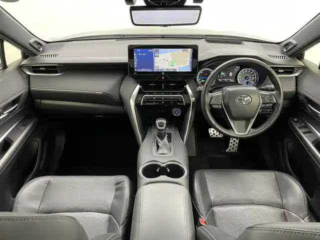 トヨタ ハリアー ハイブリッド Z レザーパッケージ 岡山県 2020(令2)年 4.4万km プレシャスブラックパール 調光パノラマルーフ /12.3インチディスプレイオーディオ/パノラミックビューモニター/ブラインドスポットモニター/ヘッドアップディスプレイ/デジタルインナーミラー/JBLサウンド/シートヒーター /ベンチレーション /ステアリングヒーター/パワーバックドア /パワーシート /ビルトインETC2.0/レーダークルーズコントロール/地デジ/コーナーセンサー/純正19インチアルミホイール
