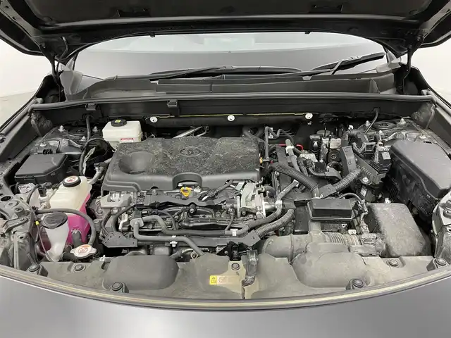 トヨタ ハリアー ハイブリッド Z レザーパッケージ 岡山県 2020(令2)年 4.4万km プレシャスブラックパール 調光パノラマルーフ /12.3インチディスプレイオーディオ/パノラミックビューモニター/ブラインドスポットモニター/ヘッドアップディスプレイ/デジタルインナーミラー/JBLサウンド/シートヒーター /ベンチレーション /ステアリングヒーター/パワーバックドア /パワーシート /ビルトインETC2.0/レーダークルーズコントロール/地デジ/コーナーセンサー/純正19インチアルミホイール