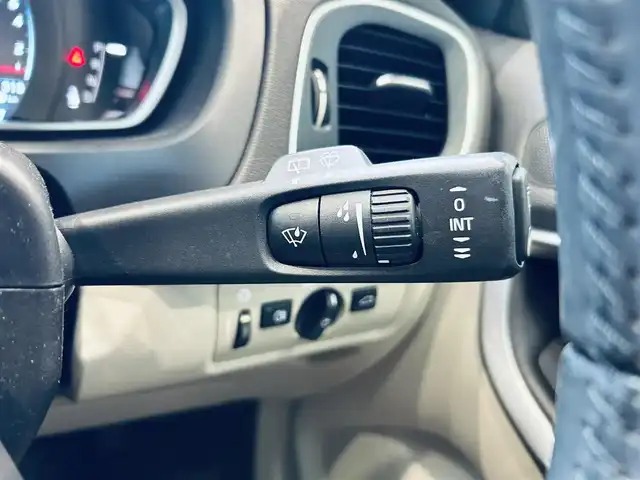 ボルボ Ｖ４０ T－4 スポーツ 大阪府 2014(平26)年 5.8万km 紺 200台限定車/ACC/BLIS/純正ナビ/TV/バックカメラ/純正17インチAW/HIDヘッドライト/クリアランスソナー/革シート/パワーシート/Dシートメモリ/シートヒーター/ETC/スマートキー