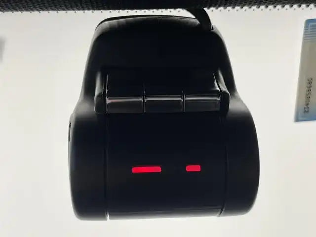 メルセデス・ベンツ ＣＬＡ２００ｄ AMGライン 岡山県 2020(令2)年 3.3万km ポーラホワイト レーダーセーフティパッケージ/アンビエントライト/パワーシート/シートヒーター/純正ナビ/リアカメラ/アクティブブレーキアシスト/アクティブステアリングアシスト/アクティブレーンキーピングアシスト/パークトロニック/ESP/道路標識アシスト/トランクマット/インテリジェンスライトシステム/ロケイターライティング/オートライト/レインセンサー/Bluetooth/フルセグTV/USB/ETC/ドラレコ