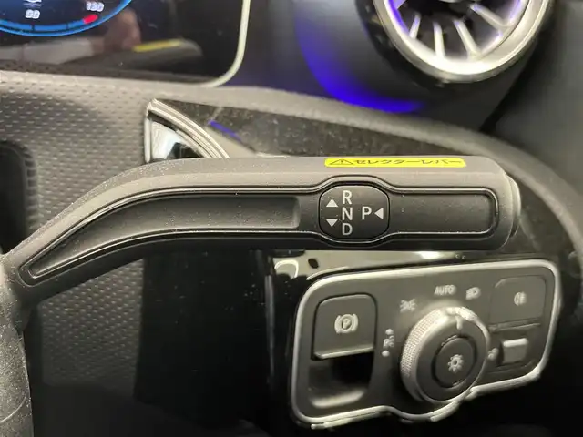 メルセデス・ベンツ ＣＬＡ２００ｄ AMGライン 岡山県 2020(令2)年 3.3万km ポーラホワイト レーダーセーフティパッケージ/アンビエントライト/パワーシート/シートヒーター/純正ナビ/リアカメラ/アクティブブレーキアシスト/アクティブステアリングアシスト/アクティブレーンキーピングアシスト/パークトロニック/ESP/道路標識アシスト/トランクマット/インテリジェンスライトシステム/ロケイターライティング/オートライト/レインセンサー/Bluetooth/フルセグTV/USB/ETC/ドラレコ