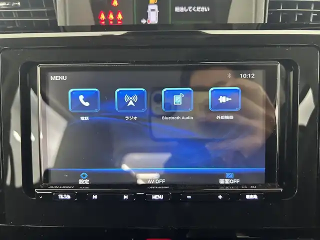 トヨタ ルーミー カスタムG 道央・札幌 2023(令5)年 0.9万km パールホワイトⅢ ・４WD/・寒冷地仕様/・社外ナビ/・バックカメラ/・ETC/・衝突軽減ブレーキ/・レーダークルーズコントロール/・パーキングソナー/・ワイパーデアイサー/・両側パワースライドドア/・純正AW/・LEDヘッドライト/・プッシュスタート/・スマートキー