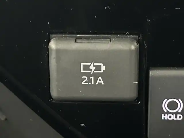 トヨタ ルーミー カスタムG 道央・札幌 2023(令5)年 0.9万km パールホワイトⅢ ・４WD/・寒冷地仕様/・社外ナビ/・バックカメラ/・ETC/・衝突軽減ブレーキ/・レーダークルーズコントロール/・パーキングソナー/・ワイパーデアイサー/・両側パワースライドドア/・純正AW/・LEDヘッドライト/・プッシュスタート/・スマートキー