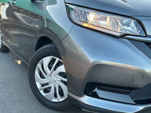 ホンダ フリード G ホンダセンシング 茨城県 2020(令2)年 2.8万km スーパープラチナグレーメタリック Honda SENSING/carrozzeriaメモリナビ/-Bluetooth フルセグTV CD DVD/バックカメラ/ハンズフリー両側パワースライドドア/衝突軽減ブレーキ/路外逸脱抑制機能/車線維持支援システム/アダプティブクルーズコントロール/前席シートヒーター/後方コーナーセンサー/ビルトインETC/アイドリングストップ/エンジンスタートボタン/スマートキー/純正フロアマット/純正アルミホイールキャップ