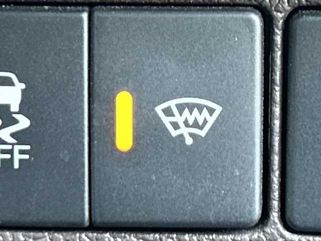 ホンダ フリード G ホンダセンシング 茨城県 2020(令2)年 2.8万km スーパープラチナグレーメタリック Honda SENSING/carrozzeriaメモリナビ/-Bluetooth フルセグTV CD DVD/バックカメラ/ハンズフリー両側パワースライドドア/衝突軽減ブレーキ/路外逸脱抑制機能/車線維持支援システム/アダプティブクルーズコントロール/前席シートヒーター/後方コーナーセンサー/ビルトインETC/アイドリングストップ/エンジンスタートボタン/スマートキー/純正フロアマット/純正アルミホイールキャップ