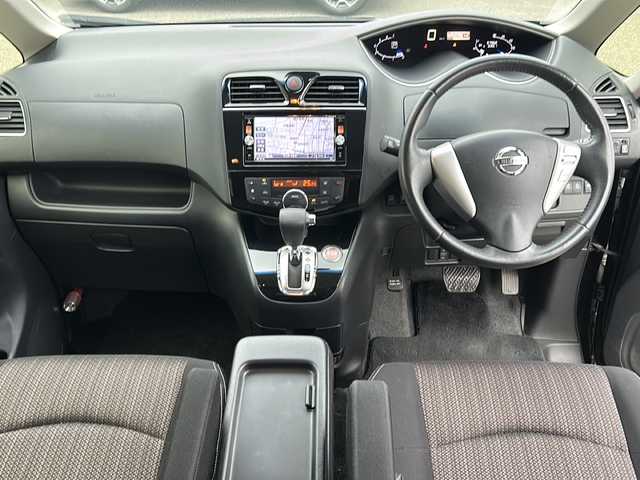 日産 セレナ ハイウェイスター Aセーフティ 石川県 2015(平27)年 5.8万km ダイヤモンドブラック 純正ナビ(MP314D-W)/フルセグ/スマートキー/全周囲カメラ/オートクルーズ/社外18インチアルミ/ETC/電動格納ミラー/レーンキープアシスト/アイドリングストップ/両側パワースライドドア/ウィンカーミラー/プッシュスタート