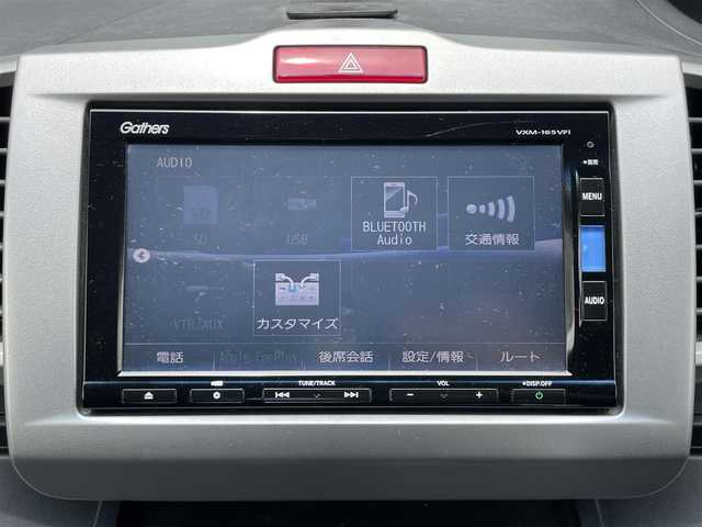 ホンダ フリード G プレミアムエディション 千葉県 2016(平28)年 6.1万km ホワイトオーキッドパール 純正ナビ7インチナビ/バックカメラ/Bluetooth/フルセグTV/両側パワースライドドア/クルーズコントロール/ステアリングリモコン/ETC/オートライト