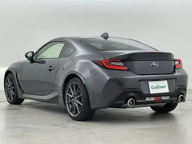 スバル ＢＲＺ S 福岡県 2022(令4)年 0.6万km マグネタイトグレーメタリック 社外９型ナビ（ＢＴ，フルセグＴＶ）　/バックカメラ　/ＥＴＣ　/前方ドライブレコーダー　/クルーズコントロール　/スバルリヤビークルディテクション　/ＳＲＨ　/横滑り防止　/シートヒーター　/革巻きステアリング　/ＬＥＤ