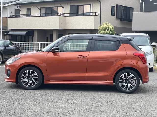 スズキ スイフト RS 宮城県 2023(令5)年 2.1万km フレイムオレンジパールメタリック/ブラック2トーンルーフ 純正ディーラーオプションナビ/フルセグTV/FM・AM/CD・DVD/SD/Bluetooth/USB/ipod/ドライブレコーダー前/シートヒーターD席/パドルシフト/純正アルミホイール16インチ/純正フロアマット/デュアルセンサーブレーキサポート/レーダークルーズコントロール/レーントレーシングアシスト/レーンキープアシスト/パーキングセンサー/横滑り防止