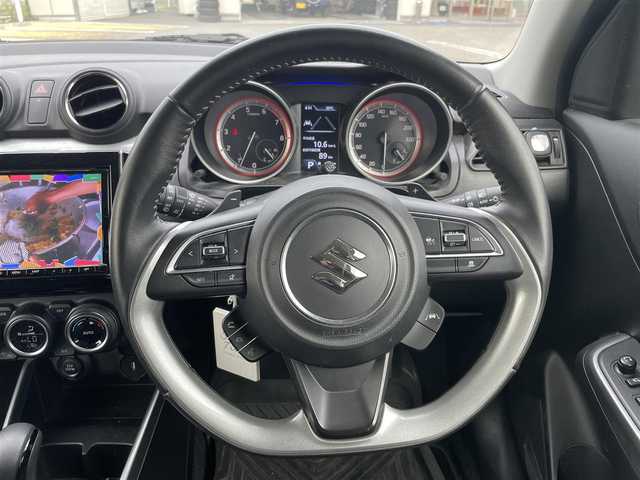 スズキ スイフト RS 宮城県 2023(令5)年 2.1万km フレイムオレンジパールメタリック/ブラック2トーンルーフ 純正ディーラーオプションナビ/フルセグTV/FM・AM/CD・DVD/SD/Bluetooth/USB/ipod/ドライブレコーダー前/シートヒーターD席/パドルシフト/純正アルミホイール16インチ/純正フロアマット/デュアルセンサーブレーキサポート/レーダークルーズコントロール/レーントレーシングアシスト/レーンキープアシスト/パーキングセンサー/横滑り防止