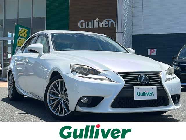 レクサス ＩＳ 300h 佐賀県 2013(平25)年 4万km ホワイトパールクリスタルシャイン 純正ナビ/Ｂｌｕｅｔｏｏｔｈ/CD/DVD/バックカメラ/ワンセグテレビ/オートライト/オートエアコン/パワーシート/シートヒーター/エアシート/サンルーフ/クルーズコントロール/プッシュスタート/パドルシフト/EVモード/SNOW/前後ドライブレコーダー/取扱説明書/保証書/記録簿