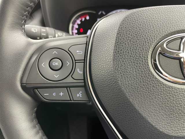 トヨタ ＲＡＶ４ アドベンチャー オフロードPKG 岡山県 2022(令4)年 1.6万km スーパーホワイトⅡ 純正９インチディスプレイオーディオ　/【BT/Carplay】/全周囲カメラ　/レーダークルーズコントロール　/シートヒーター　/エアシート　/ＬＥＤヘッドライト　/ＥＴＣ　/ドライブレコーダー前側　/ステアリングヒーター/スペアキー×1/パワーシート運転席/コーナセンサー前後/オートハイビーム/ダウンヒルアシスト/踏み間違い防止/オートブレーキホールド/ブラインドスポットモニター