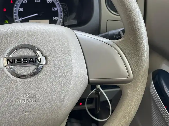 日産 デイズ ルークス S 岩手県 2018(平30)年 4.2万km スターリングシルバーM ４WD/衝突被害軽減システム/横滑り防止装置/アイドリングストップ　/ドライブレコーダー/ETC/ベンチシート　/シートヒーター/純正フロアマット/純正ハロゲンヘッドライト/社外アルミホイール１４インチ/電動格納ドアミラー