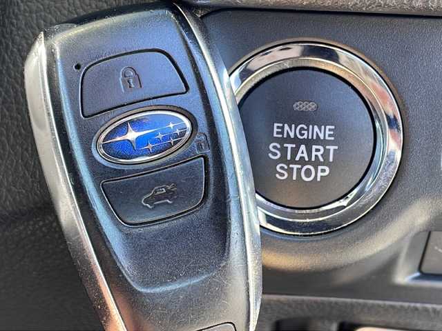 スバル レヴォーグ 1．6GT－S アイサイト 愛知県 2014(平26)年 3.1万km スティールブルーグレーM アイサイト/純正ナビ/レーダークルーズコントロール/パワーシート/純正アルミホイール/LEDヘッドライト/パドルシフト/オートライト/ETC/衝突軽減システム/フルセグ/CD DVD/Bluetooth/ステアリングスイッチ/スマートキー/プッシュスタート