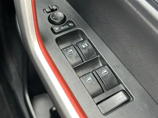 トヨタ ライズ Z 茨城県 2020(令2)年 5.3万km ブラックマイカメタリック/シャイニングホワイトパール フルエアロ/純正ディスプレイオーディオ/【フルセグTV/Bluetooth/ラジオ】/全方位カメラ/スマートアシスト/レーダークルーズコントロール/クリアランスソナー/前席シートヒーター/純正17インチAW/前方ドライブレコーダー/ETC/純正フロアマット/LEDヘッドライト/オートライト/スマートキー/プッシュスタート