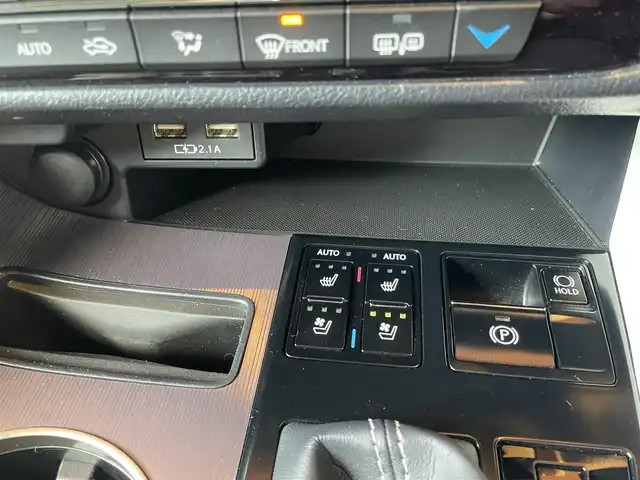 レクサス ＲＸ 300 Fスポーツ 高知県 2021(令3)年 1.8万km ホワイトノーヴァガラスフレーク F/Rエムズスピードエアロ/サイドTRDエアロ/エムズスピードマフラー/社外車高調（レンチなし）/ワークシュバード２０AW/純正SDナビ/　【フルセグTV・CD/DVD・Bluetooth接続・USB】/バックカメラ/レーンキープアシスト/レーダークルーズコントロール/オートマチックハイビーム/レザーシート/シートヒーター＆エアーシート/ステアリングヒーター/サンルーフ/電動リアゲート