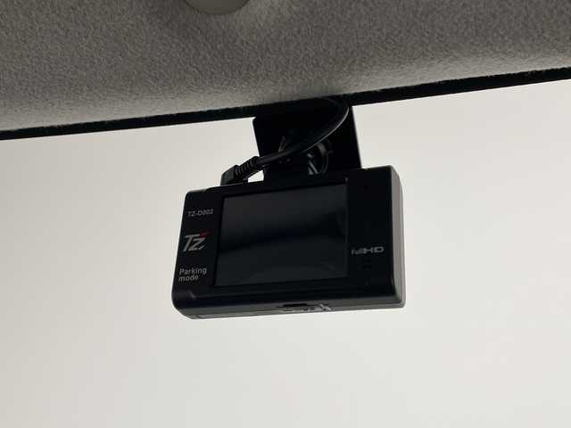 トヨタ ルーミー G－T 愛知県 2017(平29)年 6.2万km プラムブラウンパールクリスタルシャイン 純正ナビ　SDカードなし/両側パワースライドドア/クルーズコントロール/ワンセグ/CD DVD/Bluetooth/バックカメラ/コーナーセンサー/オートライト/衝突軽減システム/ステアリングスイッチ/スマートキー/プッシュスタート