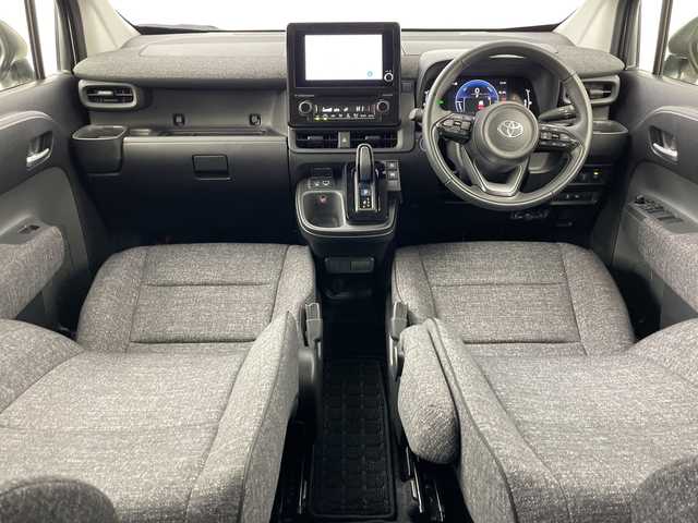 トヨタ シエンタ ハイブリッド Z 道央・札幌 2023(令5)年 1.6万km ホワイトパールクリスタルシャイン ・4WD/・寒冷地仕様/・純正8インチディスプレイオーディオ/&BT&USB&AppleCarPlay&AndroidAuto/・両側パワースライドドア/・バックカメラ/・トヨタセーフティセンス/・ブラインドスポットモニター/・アダプティブクルーズコントロール/・レーンキープアシスト/・横滑り防止装置/・前後社外ドライブレコーダー/・純正ビルトインETC/・フロントワイパーデアイサー/・ドアミラーヒーター&ウィンカー/・LEDヘッドライト/・オートライト/・オートマチックハイビーム/・スマートキー/・スペアキー