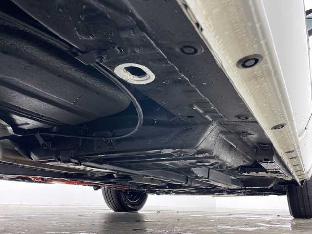 トヨタ シエンタ ハイブリッド Z 道央・札幌 2023(令5)年 1.6万km ホワイトパールクリスタルシャイン ・4WD/・寒冷地仕様/・純正8インチディスプレイオーディオ/&BT&USB&AppleCarPlay&AndroidAuto/・両側パワースライドドア/・バックカメラ/・トヨタセーフティセンス/・ブラインドスポットモニター/・アダプティブクルーズコントロール/・レーンキープアシスト/・横滑り防止装置/・前後社外ドライブレコーダー/・純正ビルトインETC/・フロントワイパーデアイサー/・ドアミラーヒーター&ウィンカー/・LEDヘッドライト/・オートライト/・オートマチックハイビーム/・スマートキー/・スペアキー