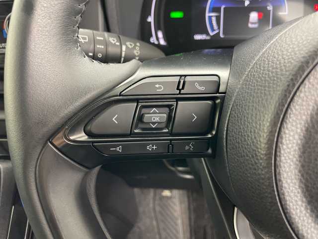 トヨタ シエンタ ハイブリッド Z 道央・札幌 2023(令5)年 1.6万km ホワイトパールクリスタルシャイン ・4WD/・寒冷地仕様/・純正8インチディスプレイオーディオ/&BT&USB&AppleCarPlay&AndroidAuto/・両側パワースライドドア/・バックカメラ/・トヨタセーフティセンス/・ブラインドスポットモニター/・アダプティブクルーズコントロール/・レーンキープアシスト/・横滑り防止装置/・前後社外ドライブレコーダー/・純正ビルトインETC/・フロントワイパーデアイサー/・ドアミラーヒーター&ウィンカー/・LEDヘッドライト/・オートライト/・オートマチックハイビーム/・スマートキー/・スペアキー