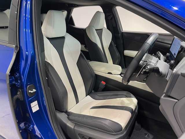 レクサス ＮＸ 450h+ Fスポーツ 宮城県 2022(令4)年 4.6万km ヒートブルーコントラストレイヤリング サンルーフ/４WD/FSPORT専用オレンジブレーキキャリパー/レクサスセーフティシステム＋/・プリクラッシュセーフティ/・レーダークルーズコントロール/・レーントレーシングアシスト/・アダプティブハイビームシステム/・ロードサインアシスト/・ドライバー異常時対応システム/・プロアクティブドライビングアシスト/・フロントクラストラフィックアラート/・レーンチェンジアシスト/・レーンディパーチャーアラート/・発進遅れ告知機能/純正ナビ/・コネクティッドナビ/フルセグTV/USB/・全方位カメラ/・ドライブレコーダー/・純正ETC２．０/・デジタルインナーミラー/寒冷地仕様/本革シート/・シートヒーター/・シートベンチレーション/・パワーシート/・シートメモリー/革巻きステアリング/・ステアリングヒーター/・ステアリングスイッチ/・パドルシフト/ブラインドスポットモニター/ヘッドアップディスプレイ/電子パーキング/・オートブレーキホールド/パワーバックドア/純正フロアマット/純正アルミホイール/純正ヴィークルパワーコネクタ