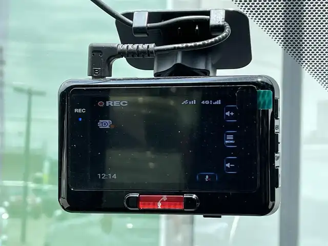 トヨタ ヴォクシー ZS 煌Ⅱ 道南・函館 2019(平31)年 5.3万km ブラック ・社外ナビ/・フルセグＴＶ/・寒冷地仕様/・衝突軽減ブレーキ/・バックカメラ/・クルーズコントロール/・前後コーナーセンサー/・ウォークスルー/・両側パワースライドドア/・LEDヘッドライト