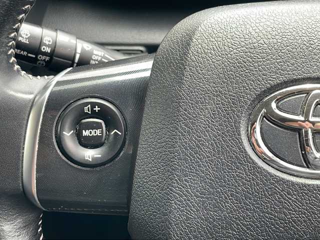 トヨタ シエンタ G 埼玉県 2018(平30)年 5.2万km ホワイトパールクリスタルシャイン 外部検査実施済み/純正ＳＤナビ＆フルセグＴＶ/（ＤＶＤ＆ＣＤ＆ＭＳＶ＆ＢＴ）/フリップダウンモニター/バックカメラ/ビルトインＥＴＣ/前後ドライブレコーダー/革巻きステアリング/ステアリングリモコン/アイドリングストップ/両側パワースライドドア/フォグランプ/電動格納ミラー/スマートキー/プッシュスタート/Ｗエアバッグ/横滑り防止機能/ＡＢＳ/ドアバイザー/フロアマット/取扱説明書（車両＆ナビ）/スマートスペアキー有