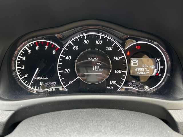 日産 ノート X DIG－S 東京都 2013(平25)年 2.9万km ブリリアントホワイトパール 登録時走行28997km/社外メモリーナビ・フルセグTV/バックカメラ/オートエアコン/ETC/前後ドライブレコーダー/スマートキー/H28.29.30.R1.2.3.4.6年記録簿/保証書・取説/スペアキー