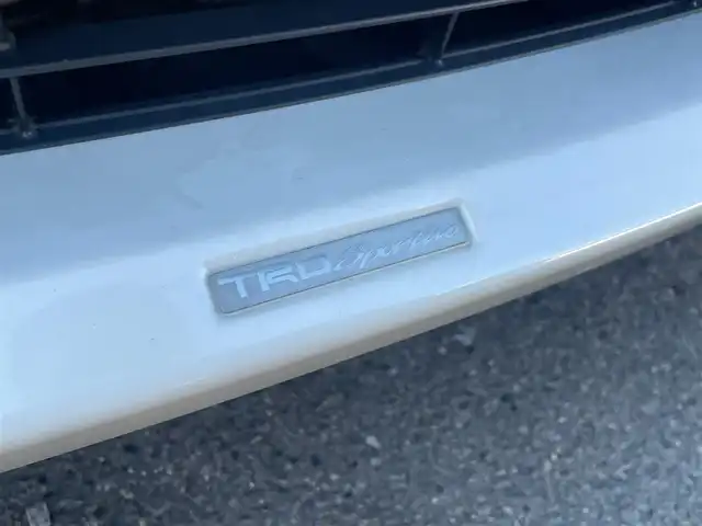 トヨタ カローラ フィールダー HV G エアロツアラー W×B 愛知県 2015(平27)年 11.1万km ホワイトパールクリスタルシャイン /当店買取/禁煙/TRDフロントエアロ//純正ナビNSZN-W64T/バックカメラ//フルセグTV/CD/SD/Bluetooth/DVD//社外ガングリップステアリング//社外マフラーガナドール//社外16AW//HID/Aライト/ハーフレザー//SRSカーテンエアバック//ISOFIX/純正Fマット/ドアバイザー//保証書/取説/ナビ取説/スマートキー//エアロ/ドラレコ