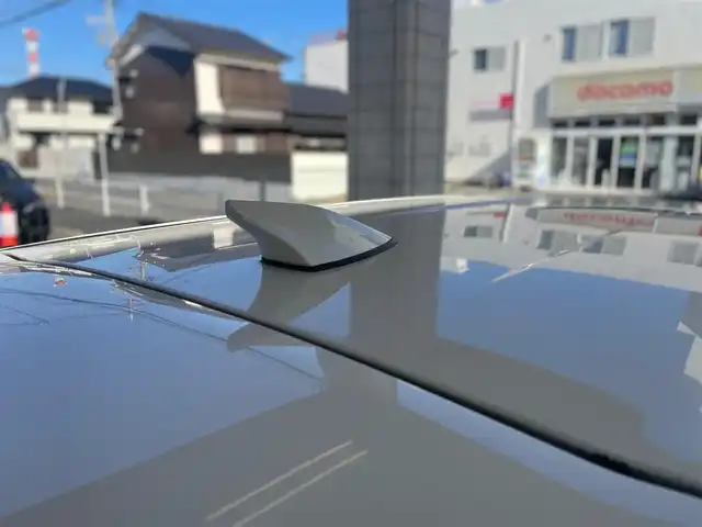 トヨタ カローラ フィールダー HV G エアロツアラー W×B 愛知県 2015(平27)年 11.1万km ホワイトパールクリスタルシャイン /当店買取/禁煙/TRDフロントエアロ//純正ナビNSZN-W64T/バックカメラ//フルセグTV/CD/SD/Bluetooth/DVD//社外ガングリップステアリング//社外マフラーガナドール//社外16AW//HID/Aライト/ハーフレザー//SRSカーテンエアバック//ISOFIX/純正Fマット/ドアバイザー//保証書/取説/ナビ取説/スマートキー//エアロ/ドラレコ