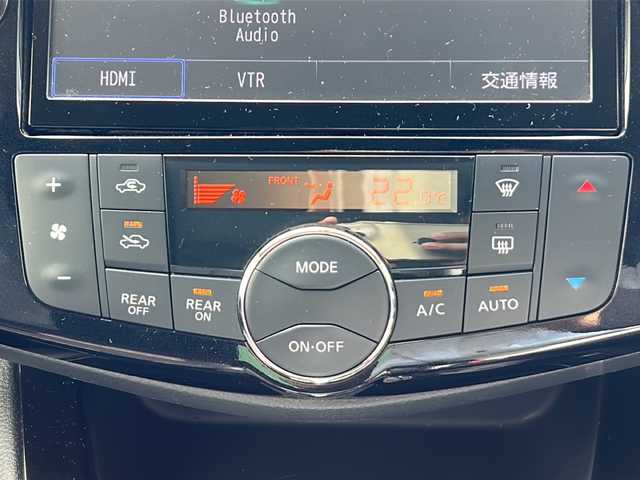 日産 セレナ HWS S HV Vセレ +SeftyⅡ 茨城県 2016(平28)年 6.7万km ブリリアントシルバー 純正8インチナビ【MM515D-L】/(地デジTV・CD・DVD・BT・ラジオ再生)/両側パワースライドドア/クルーズコントロール/衝突軽減ブレーキ/コーナーセンサー/ETC/アラウンドビューカメラ/オートライト/LEDヘッドライト/純正16inアルミホイール/フロアマット/スマートキー