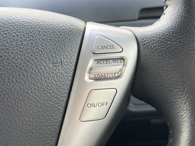 日産 セレナ HWS S HV Vセレ +SeftyⅡ 茨城県 2016(平28)年 6.7万km ブリリアントシルバー 純正8インチナビ【MM515D-L】/(地デジTV・CD・DVD・BT・ラジオ再生)/両側パワースライドドア/クルーズコントロール/衝突軽減ブレーキ/コーナーセンサー/ETC/アラウンドビューカメラ/オートライト/LEDヘッドライト/純正16inアルミホイール/フロアマット/スマートキー