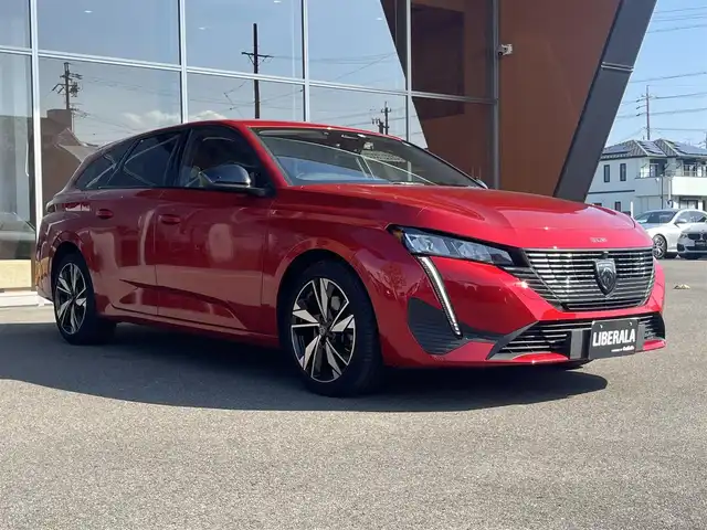 プジョー ３０８ SW アリュール ブルーHDi 岐阜県 2022(令4)年 1.6万km 赤 PEUGEOT i Connect/　Bluetooth FM AM/AppleCarPlay/Android Auto/アクティブセーフティブレーキ/アクティブクルーズコントロール　ストップアンドゴー機能付/レーンポジショニングアシスト/リアクロストラフィックアラート/ブラインドスポットモニターシステム/トラフィックサインインフォメーション/エレクトリックパーキングブレーキ/ブレーキアシスト/インテリアアンビエンスランプ/ドライバーアテンションアラート/フロントシートベルトプリテンショナー