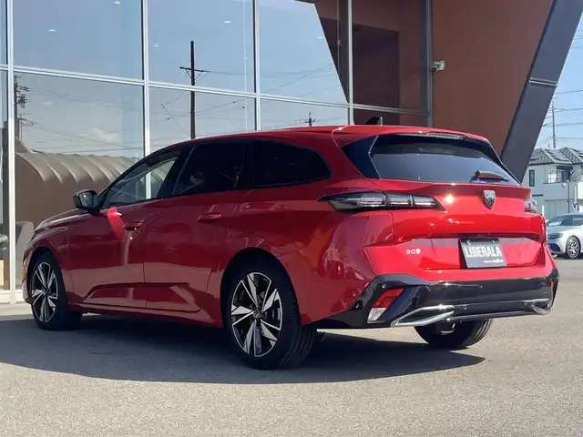 プジョー ３０８ SW アリュール ブルーHDi 岐阜県 2022(令4)年 1.6万km 赤 PEUGEOT i Connect/　Bluetooth FM AM/AppleCarPlay/Android Auto/アクティブセーフティブレーキ/アクティブクルーズコントロール　ストップアンドゴー機能付/レーンポジショニングアシスト/リアクロストラフィックアラート/ブラインドスポットモニターシステム/トラフィックサインインフォメーション/エレクトリックパーキングブレーキ/ブレーキアシスト/インテリアアンビエンスランプ/ドライバーアテンションアラート/フロントシートベルトプリテンショナー