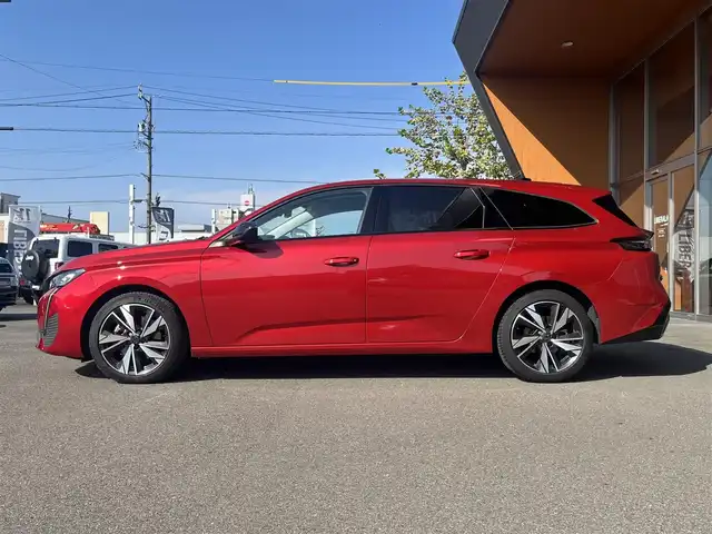 プジョー ３０８ SW アリュール ブルーHDi 岐阜県 2022(令4)年 1.6万km 赤 PEUGEOT i Connect/　Bluetooth FM AM/AppleCarPlay/Android Auto/アクティブセーフティブレーキ/アクティブクルーズコントロール　ストップアンドゴー機能付/レーンポジショニングアシスト/リアクロストラフィックアラート/ブラインドスポットモニターシステム/トラフィックサインインフォメーション/エレクトリックパーキングブレーキ/ブレーキアシスト/インテリアアンビエンスランプ/ドライバーアテンションアラート/フロントシートベルトプリテンショナー