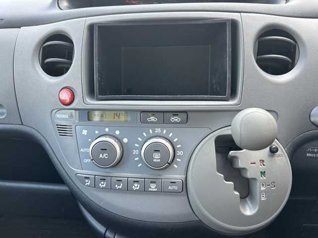 トヨタ シエンタ G 神奈川県 2005(平17)年 11.7万km シルバーマイカM ビルトインETC/電動格納ミラー/純正フロアマット