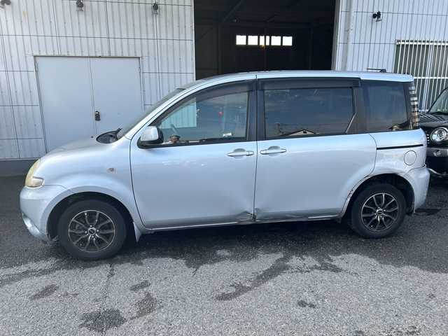 トヨタ シエンタ G 神奈川県 2005(平17)年 11.7万km シルバーマイカM ビルトインETC/電動格納ミラー/純正フロアマット