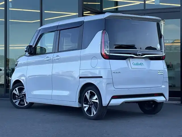 日産 ルークス HWS Gターボ プロパイロットED 東京都 2024(令6)年 0.3万km ホワイトパール ワンオーナー/日産純正9インチナビ/・Bluetooth接続/・フルセグTV/全方位モニター/ドライブレコーダー/プロパイロット/エマージェンシーブレーキ/車線逸脱警報/車線逸脱防止支援/先行車発進お知らせ/速度標識表示/道路標識表示/ふらつき警報/電子パーキング/オートホールド/サーキュレーター（プラズマクラスター）/リアサンシェード/アイドリングストップ/両側パワースライドドア/アイドリングストップ/純正フロアマット/純正15インチアルミホイール/スマートキー/スペアキー/保証書/取扱説明書