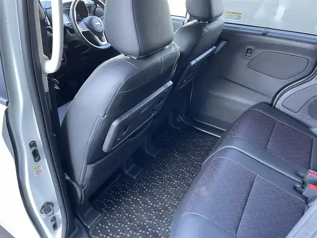 日産 ルークス HWS Gターボ プロパイロットED 東京都 2024(令6)年 0.3万km ホワイトパール ワンオーナー/日産純正9インチナビ/・Bluetooth接続/・フルセグTV/全方位モニター/ドライブレコーダー/プロパイロット/エマージェンシーブレーキ/車線逸脱警報/車線逸脱防止支援/先行車発進お知らせ/速度標識表示/道路標識表示/ふらつき警報/電子パーキング/オートホールド/サーキュレーター（プラズマクラスター）/リアサンシェード/アイドリングストップ/両側パワースライドドア/アイドリングストップ/純正フロアマット/純正15インチアルミホイール/スマートキー/スペアキー/保証書/取扱説明書