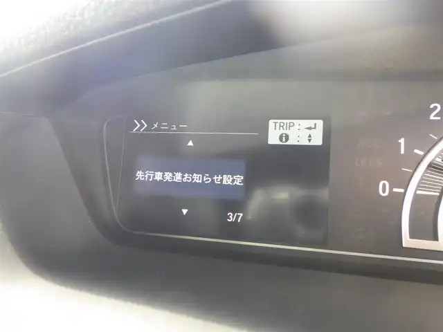 ホンダ Ｎ ＢＯＸ カスタム L 千葉県 2021(令3)年 3万km プラチナホワイトパール 155/65R14/ホンダセンシング/・衝突軽減ブレーキ（CMBS）/・車線維持支援システム（LKAS）/・アダプティブクルーズコントロール（ACC）/・後方誤発進抑制機能/・誤発進抑制機能/両側パワースライドドア/前席シートヒーター/純正メモリーナビ/地デジTV/【DVD/CD再生機能　Bluetooth接続】/バックカメラ/ドライブレコーダー（前後撮影）/ETC/LEDヘッドライト/ウインカーミラー/リアコーナーセンサー/純正14インチアルミホイル/サイド/カーテンエアバッグ/Honda スマートキー