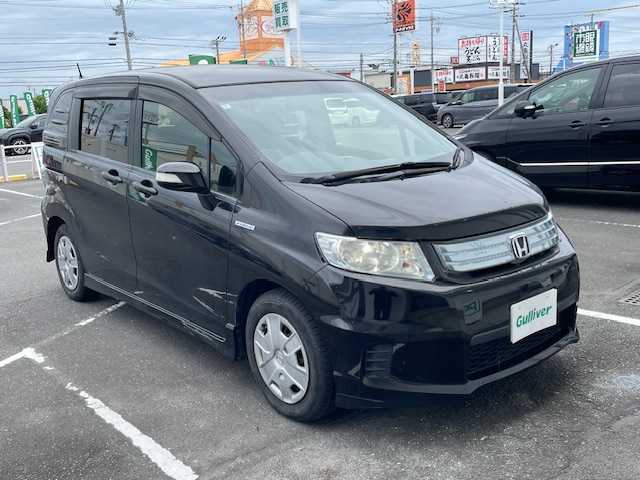 ホンダ フリード スパイク ハイブリット ジャストセレクション+ 静岡県 2014(平26)年 12.4万km プレミアムスパークルブラックパール