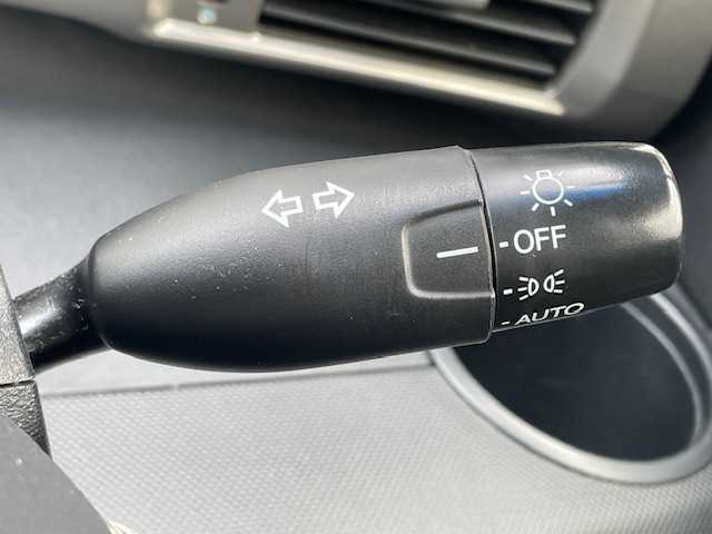 ホンダ フリード スパイク ハイブリット ジャストセレクション+ 静岡県 2014(平26)年 12.4万km プレミアムスパークルブラックパール