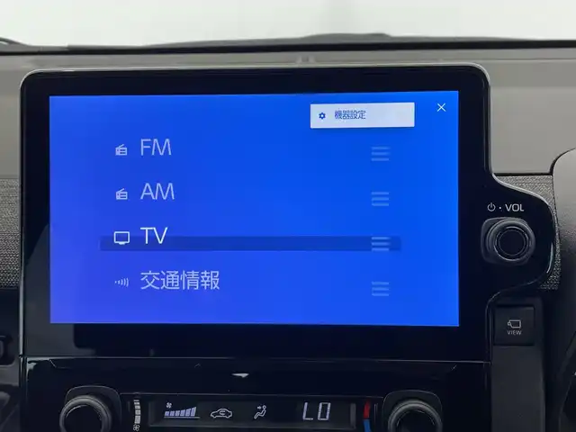トヨタ シエンタ ハイブリッド Z 栃木県 2024(令6)年 1.4万km アーバンカーキ 純正メモリナビ/（Bluetooth/USB/フルセグTV）/バックカメラ/全方位カメラ/トヨタチームメイト/プリクラッシュセーフティ/レーンデパーチャーアラート/ロードサインアシスト/オートマチックハイビーム/ETC/両側パワースライドドア/オートライト/LEDヘッドライト/横滑り防止装置/スマートキー/プッシュスタート/アイドリングストップ/ステアリングスイッチ/電動格納ミラー/純正フロアマット