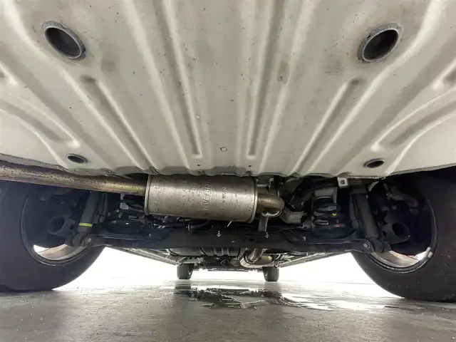 日産 セレナ ハイウェイスター G 福島県 2016(平28)年 3.8万km ブリリアントホワイトパール エマージェンシーブレーキ/・レーンキープアシスト/・標識認識機能/・プロパイロット/・クリアランスソナー/純正ナビ/・型番：MM316D-W/・フルセグTV/Bluetooth/CD/DVD/・アラウンドビューモニター/・ETC/・ドライブレコーダー/・インテリジェントルームミラー/アイドリングストップ/両側パワースライドドア/・ハンズフリースライドドア/電子パーキング/・オートホールド/革巻きステアリング/・ステアリングリモコン/プッシュスタート/・スマートキー/LEDヘッドライト/・オートライト/・フォグライト/電動格納ミラー/純正フロアマット/ドアバイザー