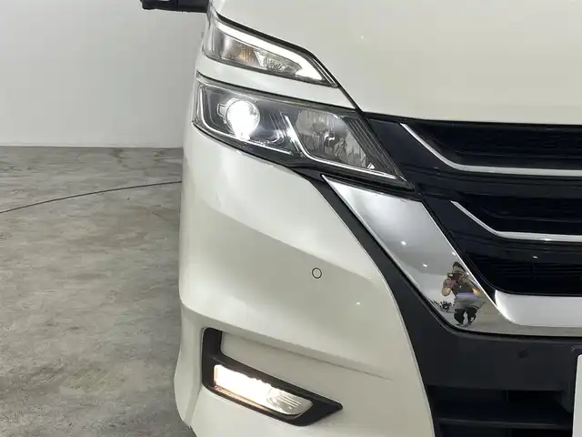 日産 セレナ ハイウェイスター G 福島県 2016(平28)年 3.8万km ブリリアントホワイトパール エマージェンシーブレーキ/・レーンキープアシスト/・標識認識機能/・プロパイロット/・クリアランスソナー/純正ナビ/・型番：MM316D-W/・フルセグTV/Bluetooth/CD/DVD/・アラウンドビューモニター/・ETC/・ドライブレコーダー/・インテリジェントルームミラー/アイドリングストップ/両側パワースライドドア/・ハンズフリースライドドア/電子パーキング/・オートホールド/革巻きステアリング/・ステアリングリモコン/プッシュスタート/・スマートキー/LEDヘッドライト/・オートライト/・フォグライト/電動格納ミラー/純正フロアマット/ドアバイザー