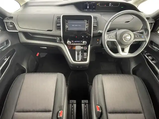 日産 セレナ ハイウェイスター G 福島県 2016(平28)年 3.8万km ブリリアントホワイトパール エマージェンシーブレーキ/・レーンキープアシスト/・標識認識機能/・プロパイロット/・クリアランスソナー/純正ナビ/・型番：MM316D-W/・フルセグTV/Bluetooth/CD/DVD/・アラウンドビューモニター/・ETC/・ドライブレコーダー/・インテリジェントルームミラー/アイドリングストップ/両側パワースライドドア/・ハンズフリースライドドア/電子パーキング/・オートホールド/革巻きステアリング/・ステアリングリモコン/プッシュスタート/・スマートキー/LEDヘッドライト/・オートライト/・フォグライト/電動格納ミラー/純正フロアマット/ドアバイザー