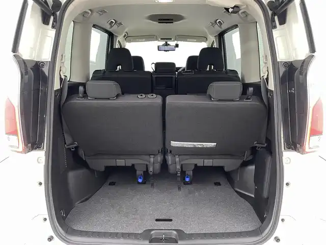 日産 セレナ ハイウェイスター G 福島県 2016(平28)年 3.8万km ブリリアントホワイトパール エマージェンシーブレーキ/・レーンキープアシスト/・標識認識機能/・プロパイロット/・クリアランスソナー/純正ナビ/・型番：MM316D-W/・フルセグTV/Bluetooth/CD/DVD/・アラウンドビューモニター/・ETC/・ドライブレコーダー/・インテリジェントルームミラー/アイドリングストップ/両側パワースライドドア/・ハンズフリースライドドア/電子パーキング/・オートホールド/革巻きステアリング/・ステアリングリモコン/プッシュスタート/・スマートキー/LEDヘッドライト/・オートライト/・フォグライト/電動格納ミラー/純正フロアマット/ドアバイザー