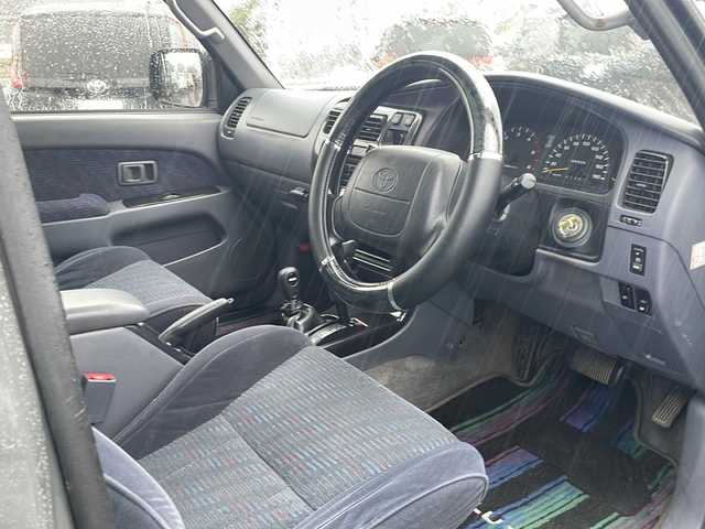 トヨタ ハイラックス サーフ SSR－X LTD 山口県 1997(平9)年 18万km ブラックM